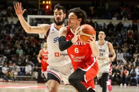 12-Dev-Adam-Sirbistan8217i-Deplasmanda-Devirdi-82-78-featured