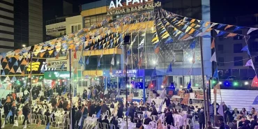 Antalya8217da-8216Vefa-Sahuru8217-Programi-Yogun-Katilimla-Gerceklestirildi-featured