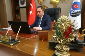 Baskan-Otuken-Senger-AA-8220Yilin-Kareleri8221-Oylamasinda-Tercihini-Yapti-featured