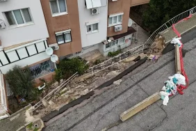 Buca8217da-Istinat-Duvari-Coktu-Sakinler-Cozum-Bekliyor-featured