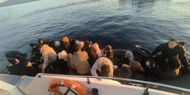 Canakkale8217de-37-Kacak-Gocmen-ile-1-Organizator-Yakayi-Ele-Verdi-featured
