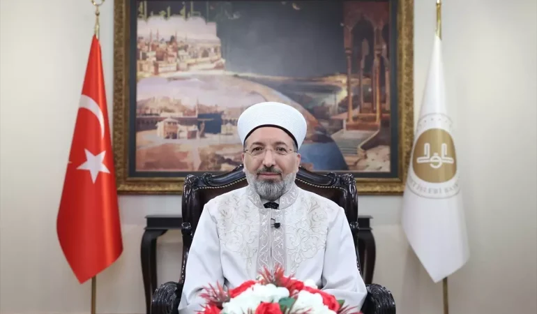 Diyanet-Isleri-Baskani-Arpagus8217tan-Islam-Dunyasina-Birlik-Mesaji-featured