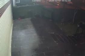 Diyarbakirda-eczaneye-silahli-baskin-O-anlar-kamerada-featured