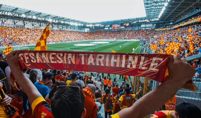 Goztepe8217den-dev-ekonomik-basari-Transferden-rekor-kar-featured