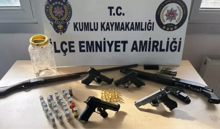 Hatay8217da-Yer-Altina-Gizlenmis-Silahlar-Ele-Gecirildi-featured