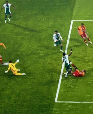 Konyaspor-Galatasaray-Macinin-VAR-Kayitlari-Yayinlandi-featured