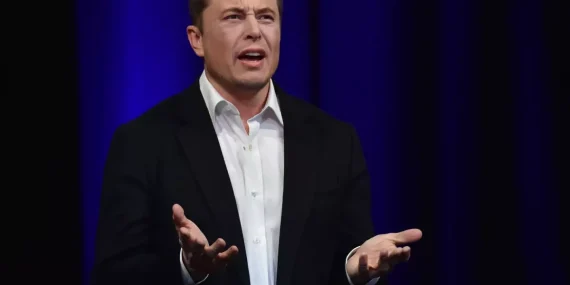 Musk8217tan-Viral-Gorsele-Sert-Tepki-Tam-Anlamiyla-Igrencsiniz-featured