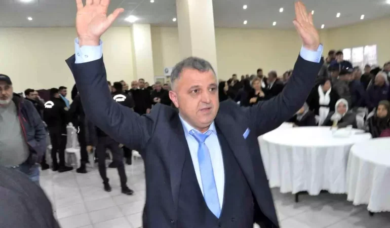 Salihli-Manavlar-ve-Pazarcilar-Odasi8217nda-Osman-Gol-Donemi-featured