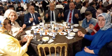 Sehit-Yakinlari-ve-Gaziler-Iftar-Yemeginde-Bir-Araya-Geldi-featured
