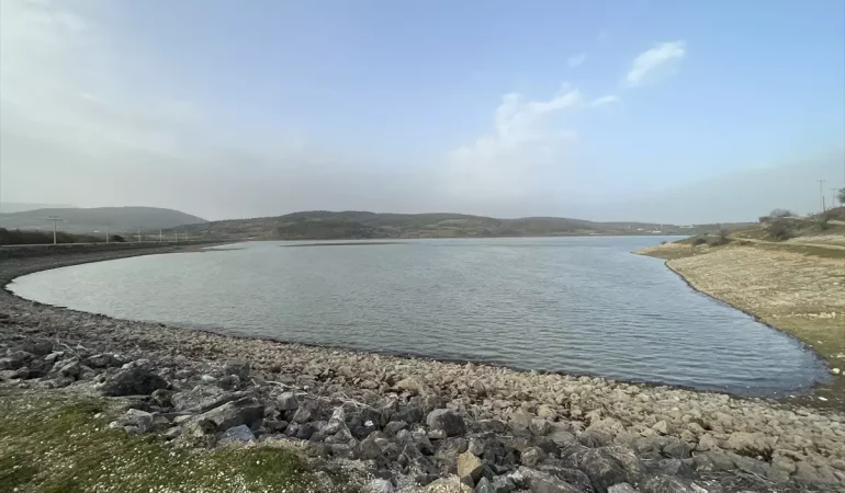 Yenicaga-ve-Golkoy8217de-Su-Seviyesi-Yukseldi-Kar-ve-Yagmur-Etkisi-featured