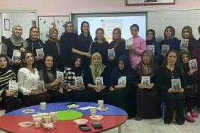 Yunus-Emre-Ilkokulu8217nda-8220Bir-Tema-Bir-Kitap8221-Projesi-Hayata-Gecti-featured