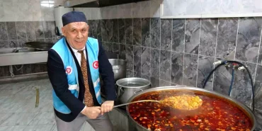 Cemaat-Dayanismasiyla-Her-Gun-1.500-Kisiye-Iftar-Veriliyor-featured